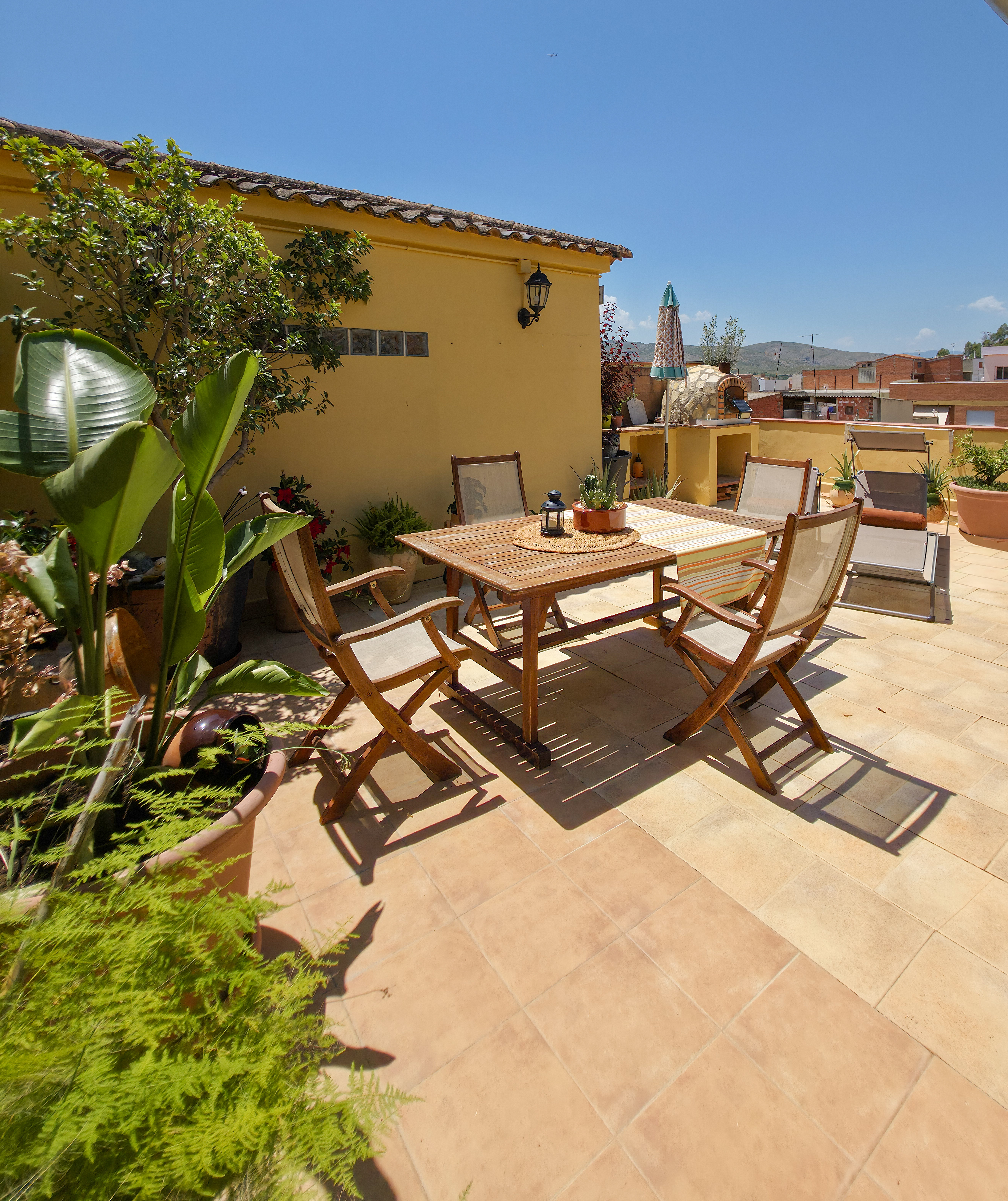casa garza terraza exterior comedor pedralba jpg